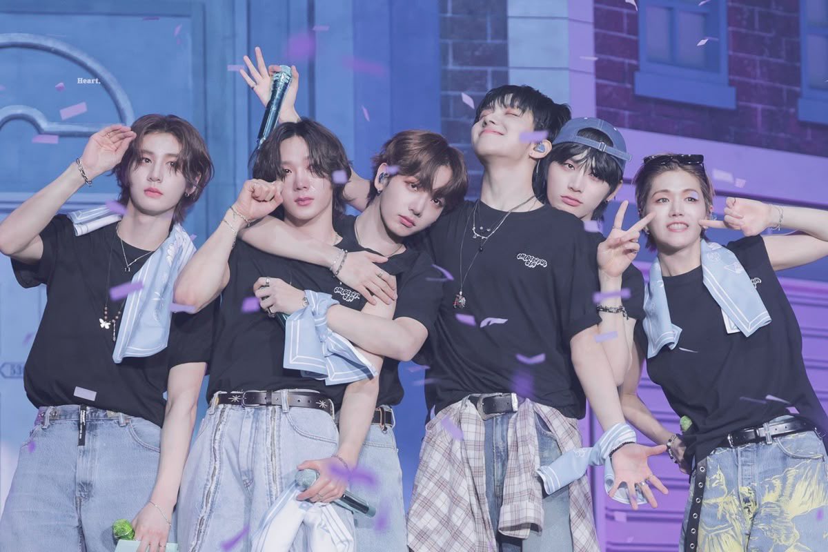 leehancokr's tweet photo. forever our home ⋆ ₊ ﾟ ☽ * ₊ ⋆ https://t.co/qWXlgalKfO