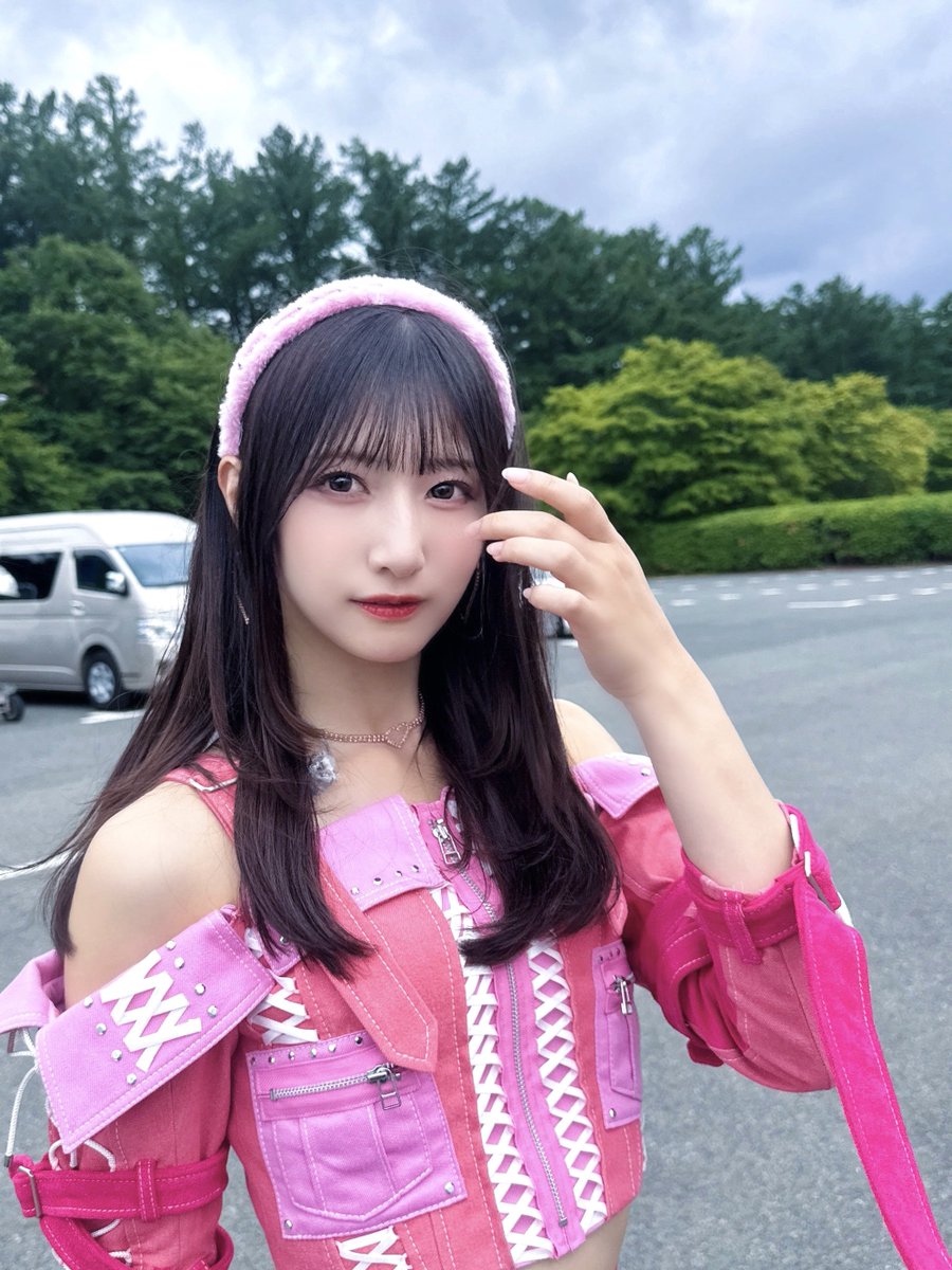 蟹沢 萌子 (@kanisawa_moeko) / Posts / X