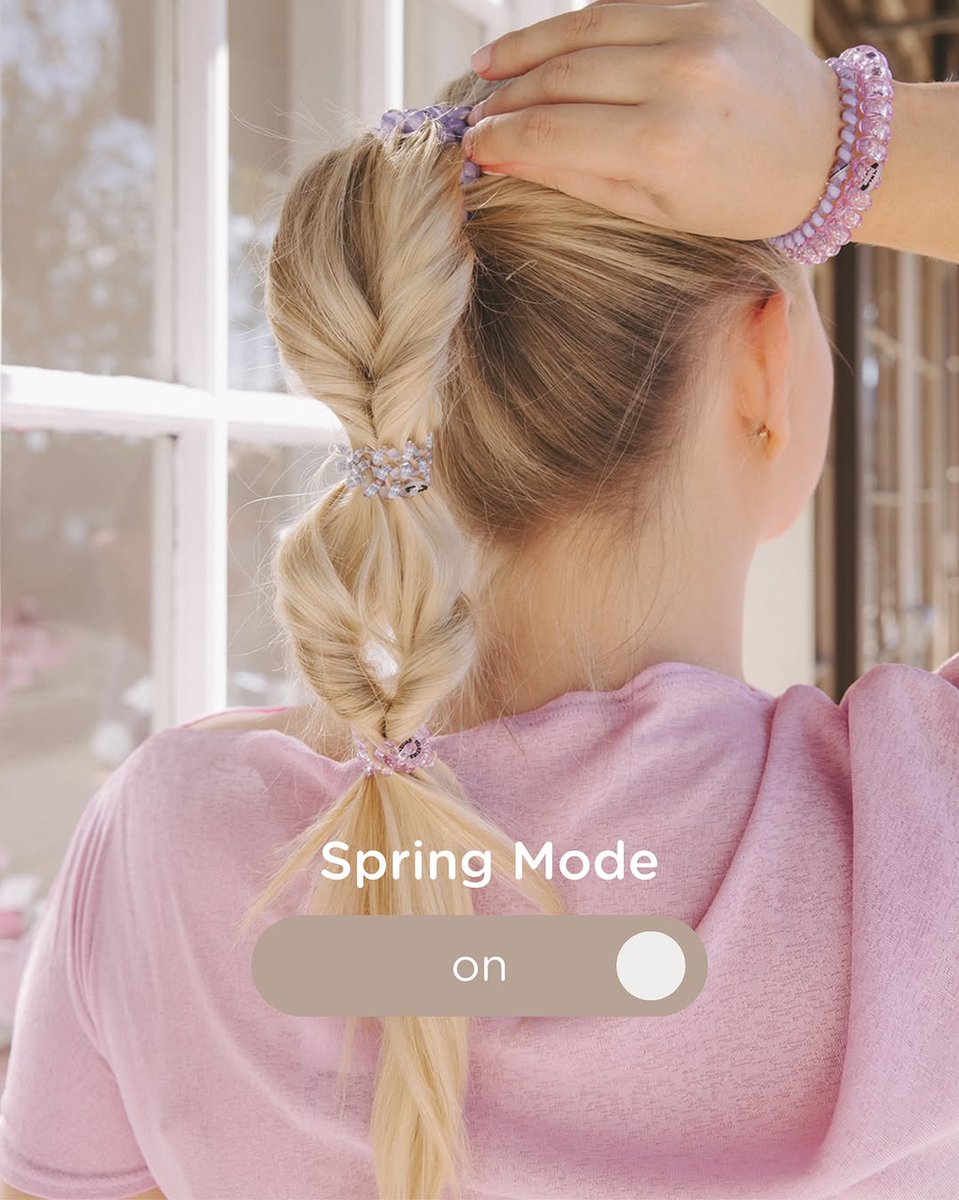 tele_ties's tweet photo. We've got our cute outfits on &amp; hair pulled up! Happy Spring! 💐 https://t.co/7iuvtuqcdg