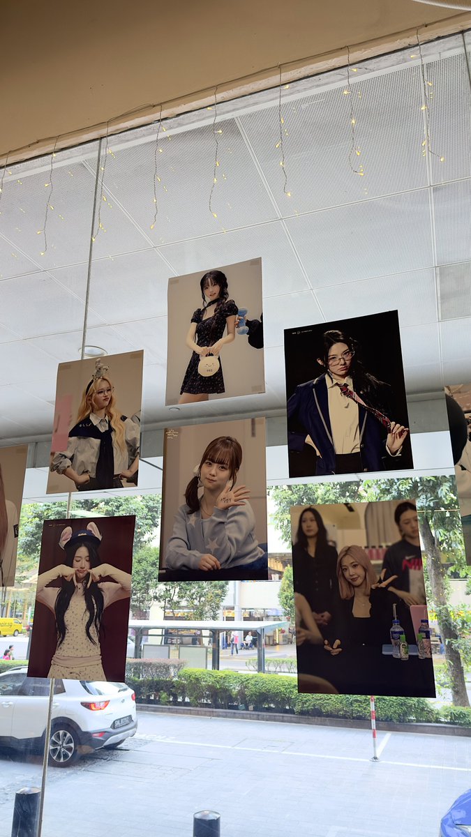 eunyu____'s tweet photo. Birthday Cafe https://t.co/CshHNfyFKj