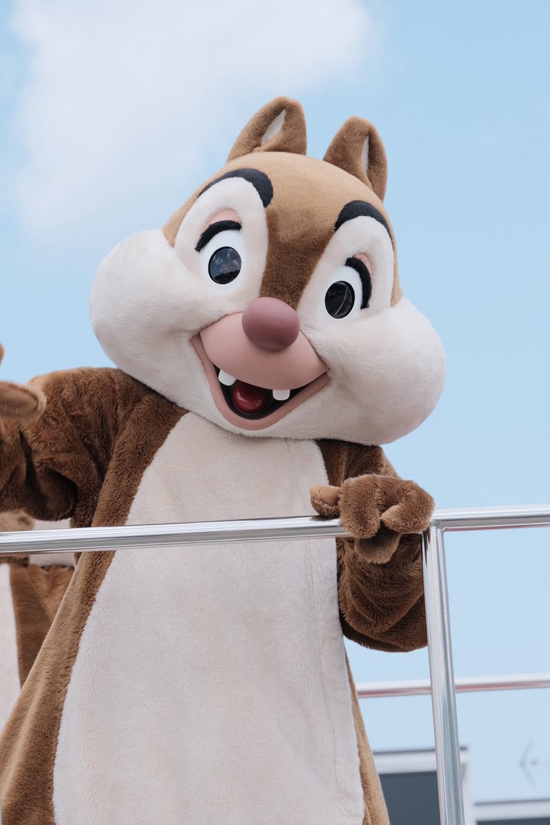 PON_Disney's tweet photo. 地震から2年半だけど現地の人たちが優しくて逆にパワーをもらいました✨
キャラたちからも大きなパワーをもらった https://t.co/J2BDWZjHEE