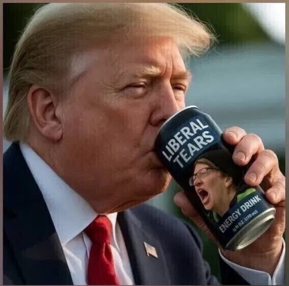 smith89728's tweet photo. @atrupar 😂😂😂 https://t.co/4EVc4hKFkU