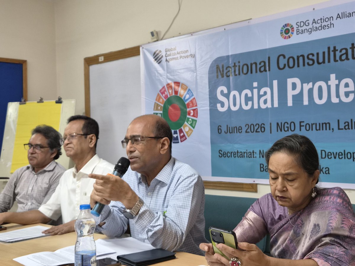 awalbd's tweet photo. National civil socity consultation held in  NGO Forum Dhaka organized by GCAP Bangladesh where 45 CSOs participated to draft a national position paper for Promoting Universal Social Protection to address, inequality, exclusion and climate vulnerability in Bangladesh. https://t.co/cypa2PjFz9