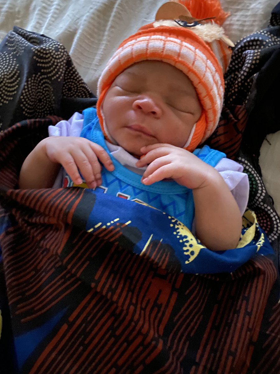 Mazi_Chinonso1's tweet photo. Congratulations 🍾 to me, My wife put to birth this afternoon, 

And It’s a Big BOY https://t.co/pHgTw12HYQ