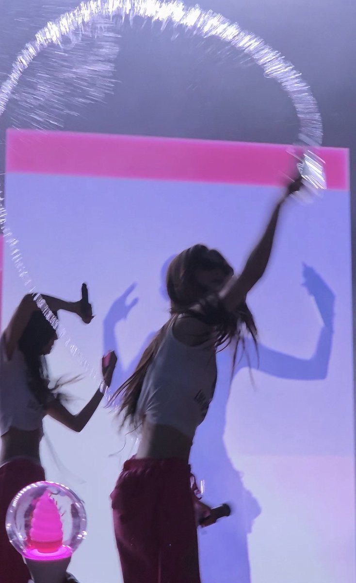 #0505 아이오아이 문투해줘요♡ tweet media