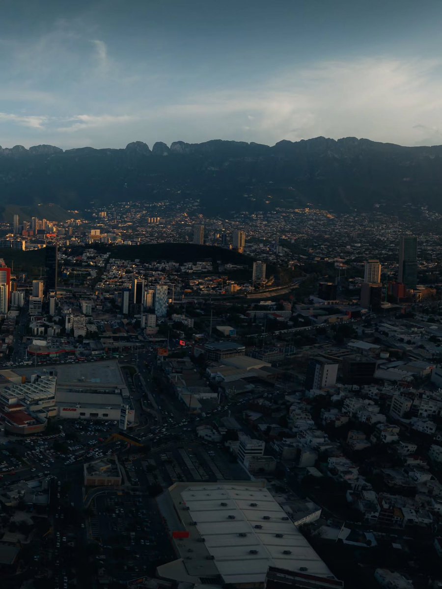 NatureRoot88's tweet photo. Monterrey, Mexico 🇲🇽 https://t.co/4XujaA6aYf