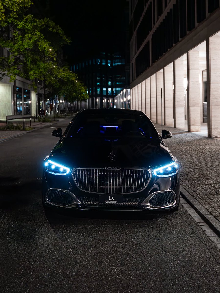 AsphaltAura's tweet photo. Maybach night out 🥷🏽 https://t.co/6KD4ZI7m4R