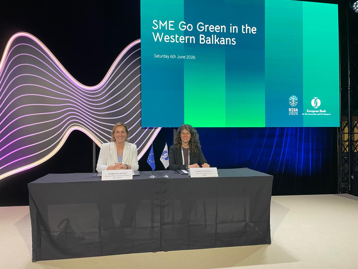 EBRD's tweet photo. At #EBRDam, we announced a top-up of approximately €30 million for the EU #SMEGoGreen programme in the Western Balkans, together with @eu_enlargement_ #WBIF

This support will help MSMEs invest in greener technologies, strengthen competitiveness and advance the green transition. https://t.co/WJtsYLbJ3y