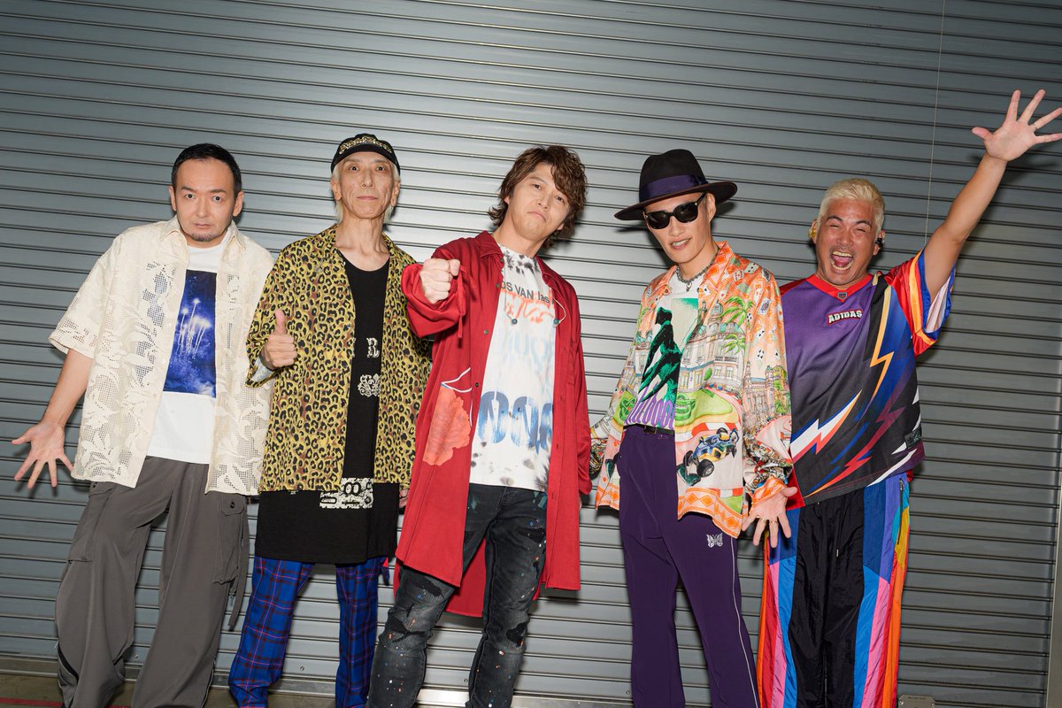 FLOW_official's tweet photo. 📸速報LIVE PHOTO

ロックバンドが創るアニソンロックフェス🎸
『FLOW THE FESTIVAL 2026』🔥

DAY1の大トリを飾ったFLOW✨

今年はGOT'Sが復帰し、5人揃ってこのステージに立つことができました！😎

たくさんの仲間たちと、そして最高のお客さんと共に作り上げた特別な1日。

明日のDAY2もお楽しみに！🤘

Photo by SUGI, 佐藤広理, 郡元菜摘, 柊 舞

#FTF2026 #FLOWフェス