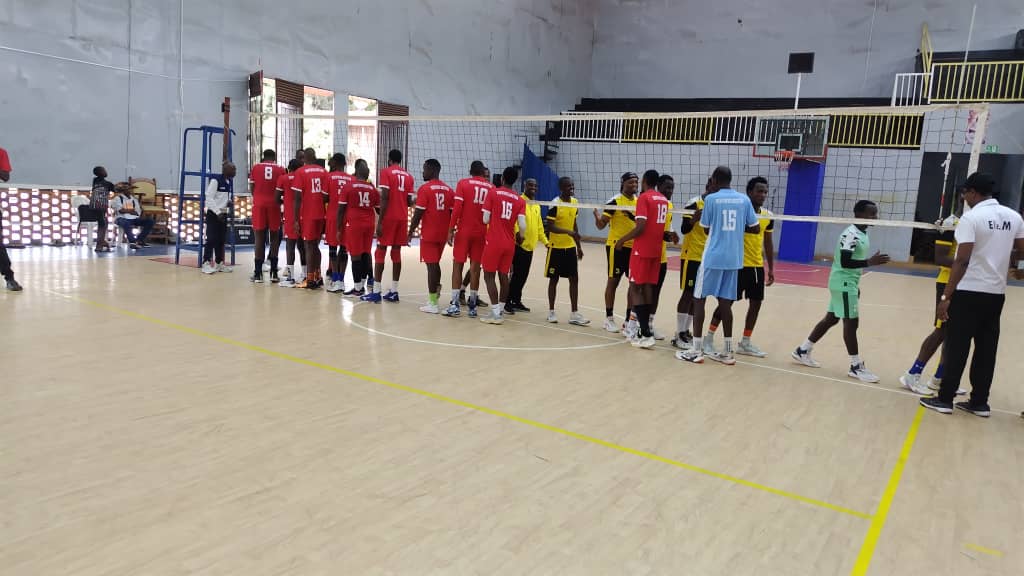Kinyinya_Sector's tweet photo. Ikipe y’abagabo ya Volleyball #Kinyinya yitwaye neza ihagarariye @Gasabo_District itsinda @GakenkeDistrict amaseti  3 -0  ndetse inatsinda Akarere ka  @RusiziDistrict amaseti3-1 aho ayamakipe yakinaga1/4 cy'amarushanywa
#UmurengeKagameCup2026.@CityofKigali https://t.co/lkYab7tsBk