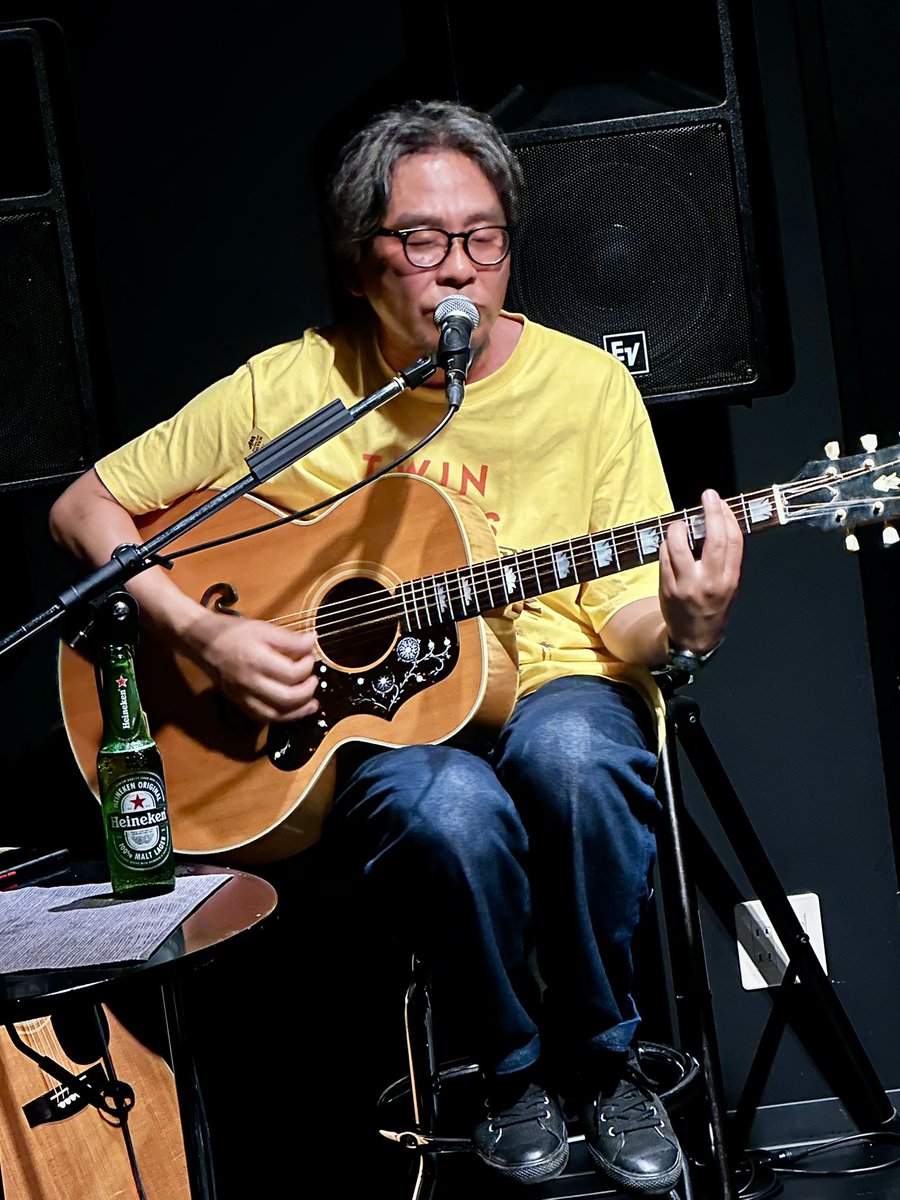 LIVEBAR4's tweet photo. 今夜も
ありがとうございました♪

6月6日（土）
イケガヤドア presents
「ドアをノックするのは誰だ」
イケガヤドア
トミヤマカズヤスマキ https://t.co/8mFtZyq7iY