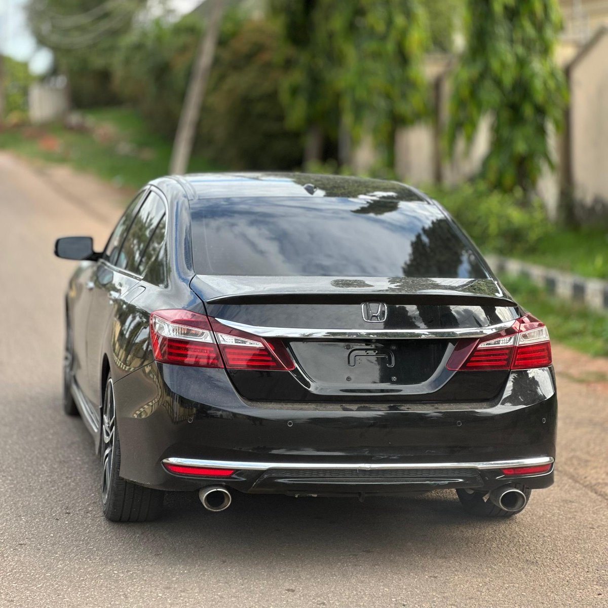 ABMOTORS_NG's tweet photo. Foreign Used 2017 Honda Accord Touring V6
Price 18.5M
Kaduna 🇳🇬
📞07068404450 https://t.co/rV5XnnSoQF