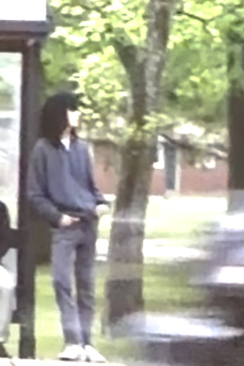 Valewuvs's tweet photo. @aphruscu yes… (this is the best pic i have of him) he’s implied/ looks emo in the movie https://t.co/4oSIkqT5sQ