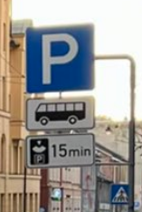 _DaNiKzz_'s tweet photo. @kaukacmurgs @sakoptRigu @RigasPP @EdvardsRatnieks Izlasiet ceļa zīmes vēlreiz. https://t.co/LtCKIjNevs