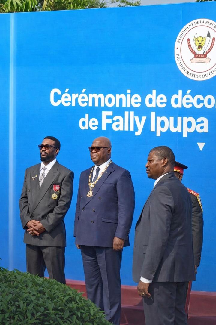 GilbertNgonga2's tweet photo. Le 6 juin 2026 à Kinshasa, le président Félix Tshisekedi a élevé Fally Ipupa au grade de chevalier de l’Ordre national du Léopard. Cette distinction récompense son parcours artistique, son rayonnement international et sa contribution à la promotion de la culture congolaise. https://t.co/p6e1qhZJgb