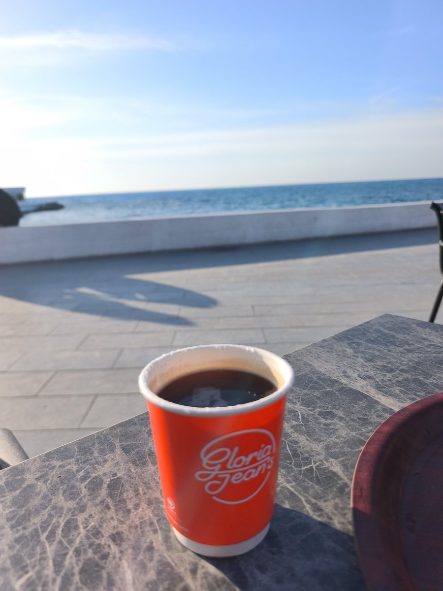 mstdlmn's tweet photo. Coffee seaside #Girne https://t.co/3QgP2Z6uJZ