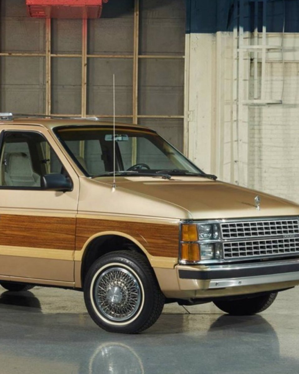 themittenstate's tweet photo. Chrysler incorporated 1925 and in 1984 they gave the world the minivan.

If you grew up in Michigan, you survived at least one 4-hour up north trip in the back of one of these. No headrest. No screens. Just vibes and a lukewarm Capri Sun. 🚐

Tag your fellow survivors. 👇 https://t.co/IFQvyv1RiT