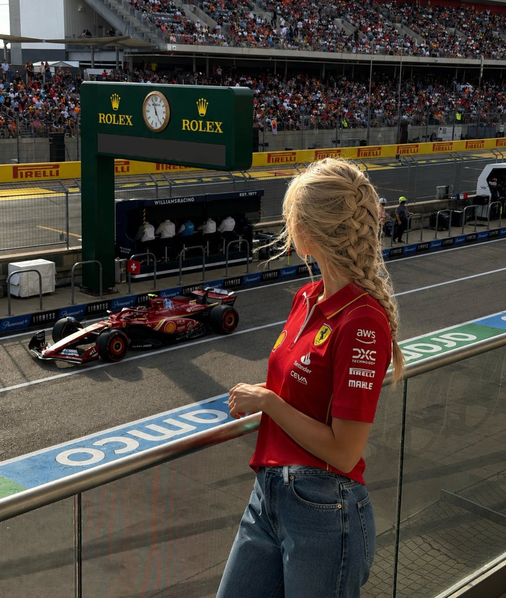 hopeandironic's tweet photo. Mônaco grand prix ❤️ https://t.co/sJeITaYFWP