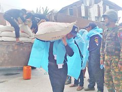 minkhaung404's tweet photo. Relief supplies vehicles reach #Falam and #Hakha #WhatHappeningInMyanmar https://t.co/l4ZkFcyNdz