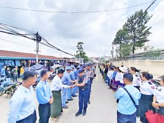 minkhaung404's tweet photo. Relief supplies vehicles reach #Falam and #Hakha #WhatHappeningInMyanmar https://t.co/l4ZkFcyNdz