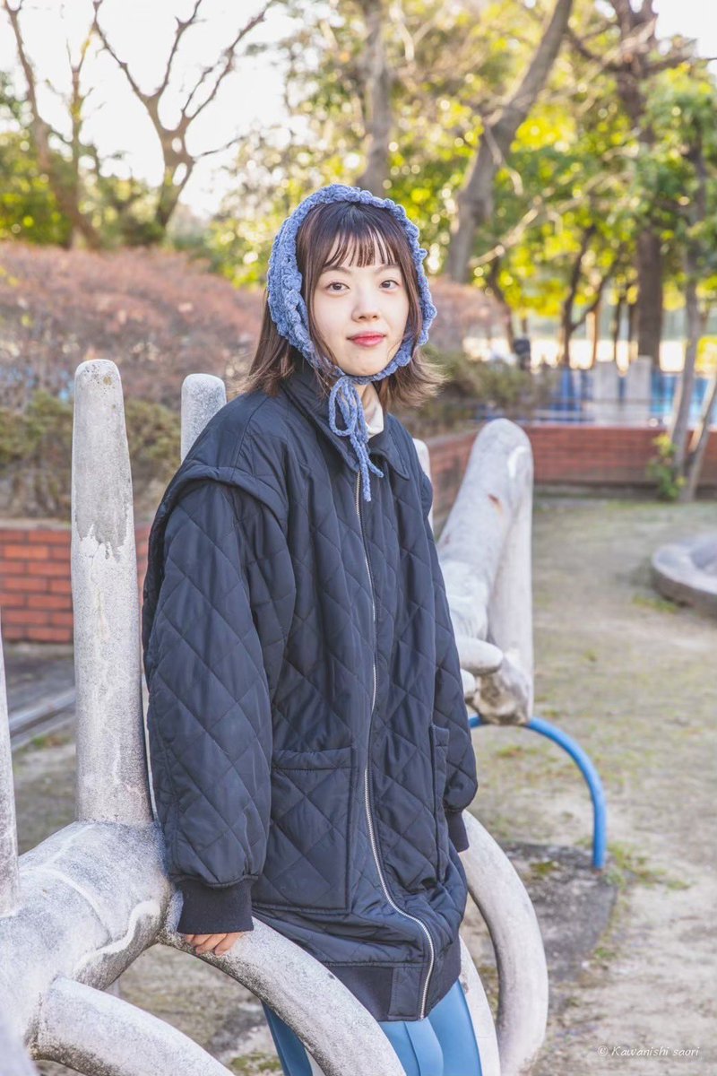 koboneza's tweet photo. 【何者？小骨座】

三ヶ日晩（さんがにちばん）

俳優、WEBデザイン、グッズ制作、小骨座では作演出もする

劇団コトリ会議にも所属
近年の出演作品は、きぃの会「桃と夜の車」、コトリ会議「おかえりなさせませんなさい」など

↓今回も特設サイト作成しました！
https://t.co/ppNTXkM3MB https://t.co/GuPdXEMGEl