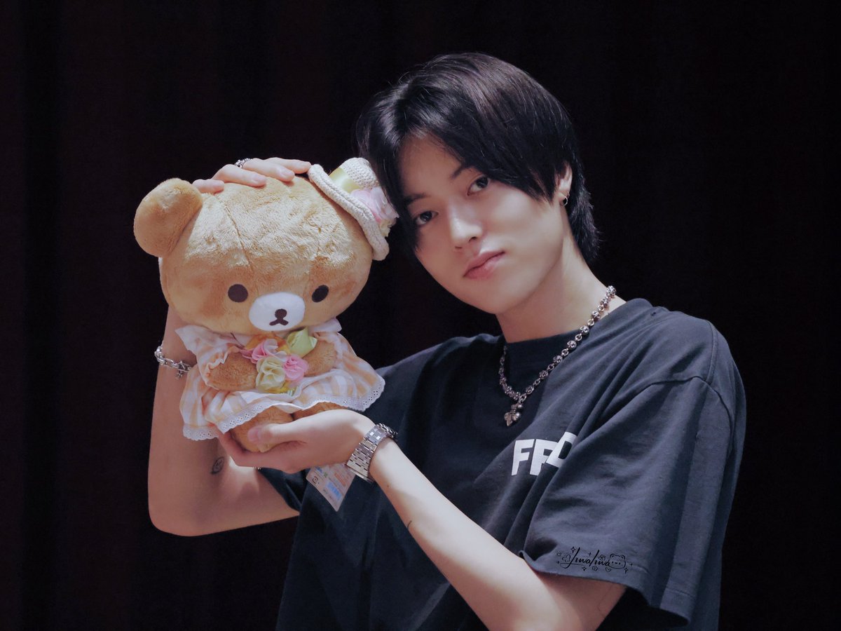 harutorizz's tweet photo. 내 삶의 사랑과 영혼의 평화 https://t.co/iVJtnkJZBb