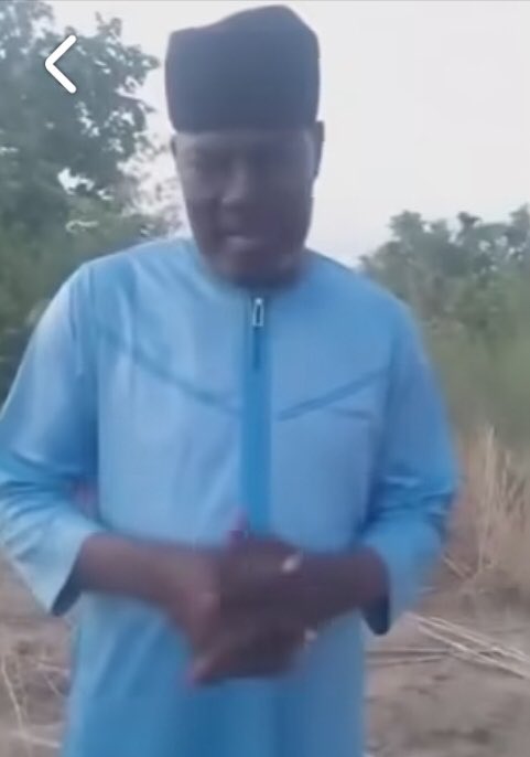 GuyMr10's tweet photo. Ex Army General and his wife k!dnapped, the craziest part of the story is that, he had once denied there’s no insecurity in his state.

Now he’s a v!ct!m of Terror!sts in Katsina. https://t.co/h41Wy3mVyd