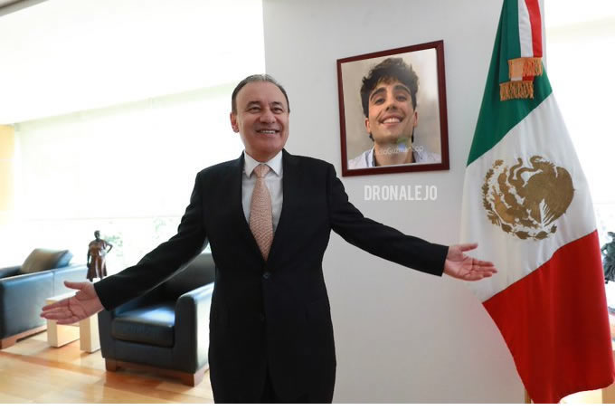 ElMasterIronik's tweet photo. @AlfonsoDurazo Ya estas a un abc de la cárcel, narco https://t.co/lAxCCuVpmn