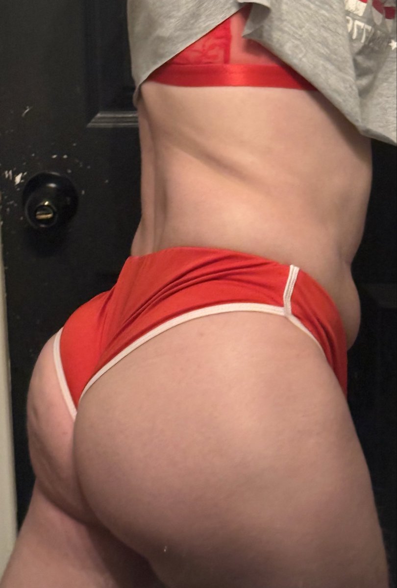 Chancebottom69's tweet photo. USA! USA! USA!!!🇺🇸 😘
#femboy #sissy #bussy #bootyshorts #ass #gay #fembottom #worldcup #usa #workout https://t.co/ZjVj6CT6m3