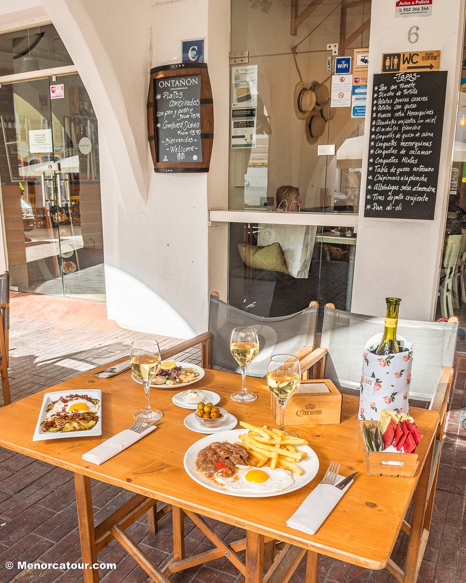MENORCATOUR's tweet photo. Cafè Es Pou 🐙 🥖 🧀 
🏠 Plaça Nova 6 - Ciutadella de Menorca
☎️ 640 206 909

Más info: https://t.co/Rca5SEPanJ

#menorca #restaurantesmenorca #gastronomiamenorca #menorcatour #ciutadellademenorca https://t.co/RKWP4m1LjL