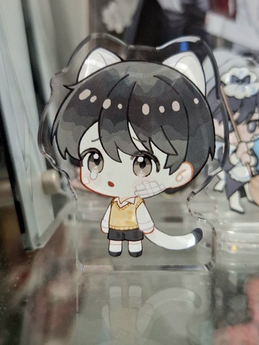 orvcheese's tweet photo. LOOK AT THIS CUTENESS!!! Thank you so much @nine_niku for helping me in getting this from Taiwan 😭😭😭❤️❤️❤️

OD Corotto by @tooru_tk4 https://t.co/RiSK19Amtm