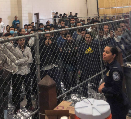 GOP__Ls's tweet photo. 🚨 ICE announces it will no longer report deaths of recently released detainees.

This comes after the deaths of recently released detainees surge to a two-decade high. https://t.co/nJyC6MsWlN