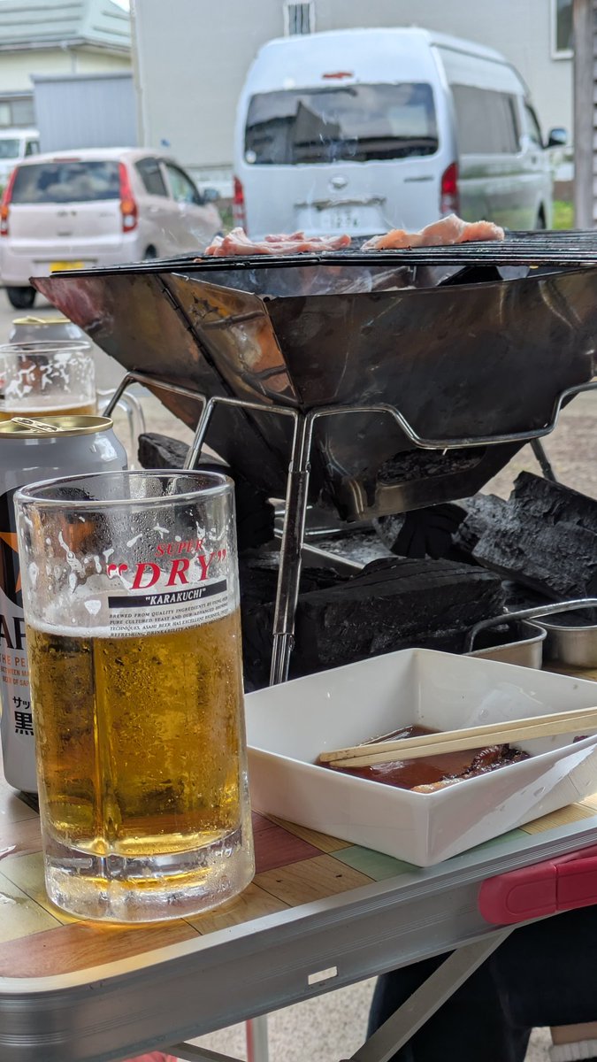 marutrium's tweet photo. 酒飲んで酒飲んで酒飲んで酒飲んでる https://t.co/bzH703m4d9