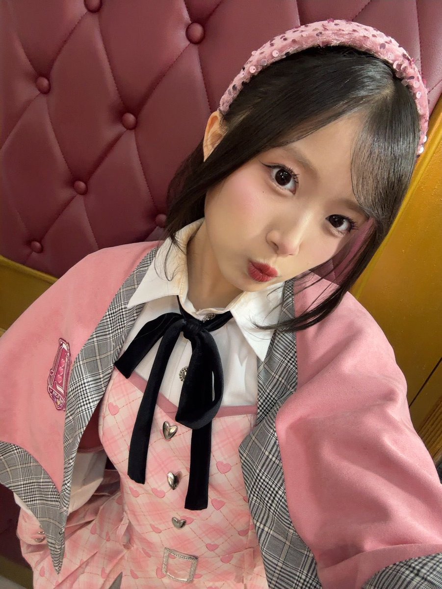 RFritzy_JKT48's tweet photo. TFT YAYAYAYA!!💓💓🍗🍗🍗🍗

#betterwithfritzy https://t.co/DVenHVWyfi