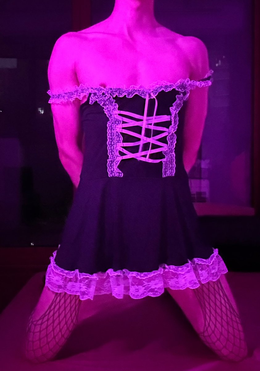 sissyicetime's tweet photo. 对不良诱惑说？
#4i
#四爱 https://t.co/uKTZ2g5WTa