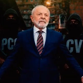 ericksalzerr's tweet photo. 🚨 FLÁVIO BOLSONARO ELOGIADO POR MARCO RUBIO 🚨

A postura de Flávio Bolsonaro no combate ao narcotráfico e às organizações criminosas CV e PCC foi elogiada por diversas autoridades internacionais, além do próprio secretário. Flávio Bolsonaro continua repercutindo na mídia nacional e internacional.

#FlavioPresidente2026 
#FlavioBolsonaro
#SegurancaPublica