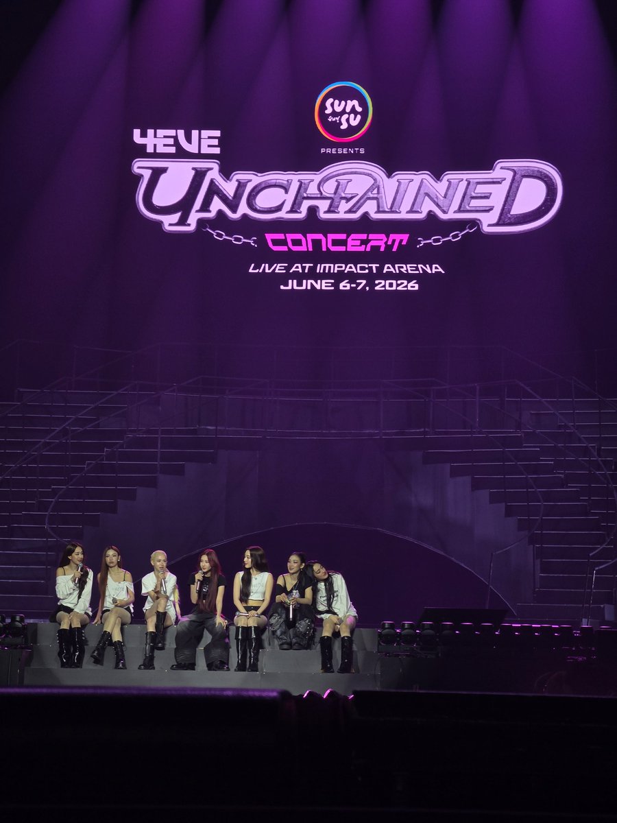 pr_ppps's tweet photo. My dream came true Because of you 🤍 #4EVE 

#4eveunchainedconcert 
#4EVEUnchainedConcert_Day1 https://t.co/A1995bQGQy