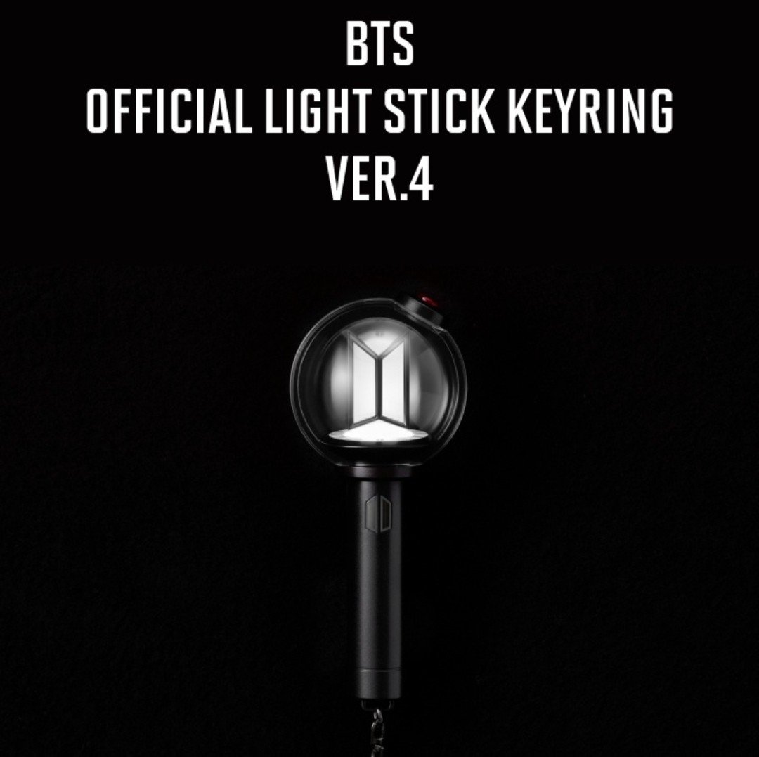 pangyashob's tweet photo. กดของแล้ว ส่งกลับแอร์ ✈️

#BTS Official Lightstick Keyring
ราคา 830 บาท (เว็ปจัดส่งแล้ว)

สนใจทักเดม (ตอนนี้ในเว็ป Sold)
#ตลาดนัดบังทัน #ตลาดนัดBTS https://t.co/GPdVSMyHMZ