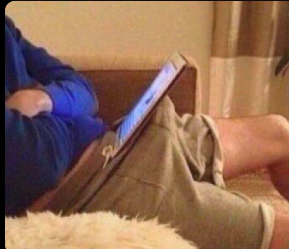 martosssa's tweet photo. Real footage of me reading this fic https://t.co/K398IxOEzB