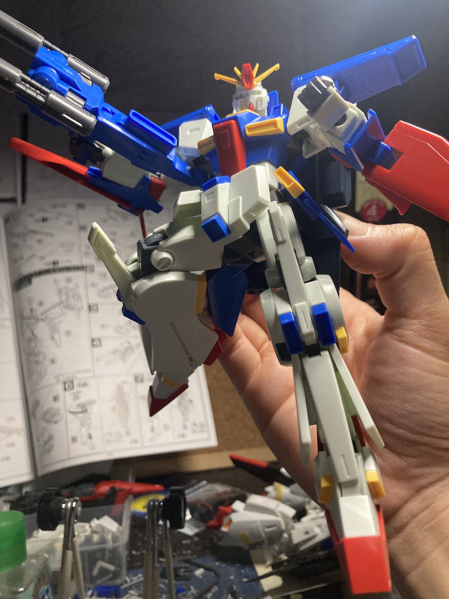 choo5669's tweet photo. 息抜きにHGダブルゼータ組みました。
かっこいい…
凄い組みやすいし良キットや(*´꒳`*)
ただ、股関節の可動範囲どうにかならんかの…
定���の決めポーズもできないぞ… https://t.co/Q0O3mRmsLS