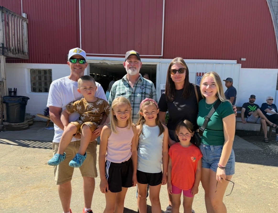RepVanOrden's tweet photo. Nothing brings a community together quite like a Wisconsin Dairy Breakfast 

Thanks to Steve &amp; Annette Trescher and the entire Trescher family, who have been farming in Cashton since 1908. 🐄🌾 #WI03 https://t.co/oet3OCz9Lo