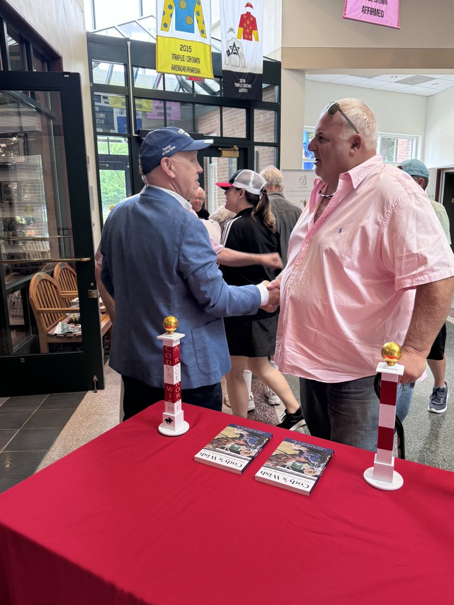 pkhcomm's tweet photo. Wonderful morning signing books at the @nmrhof Appreciate everyone who came out, and thanks to @Saratogafilly for all the help and the spectacular mini quarterpoles! https://t.co/jsmOd207hZ
