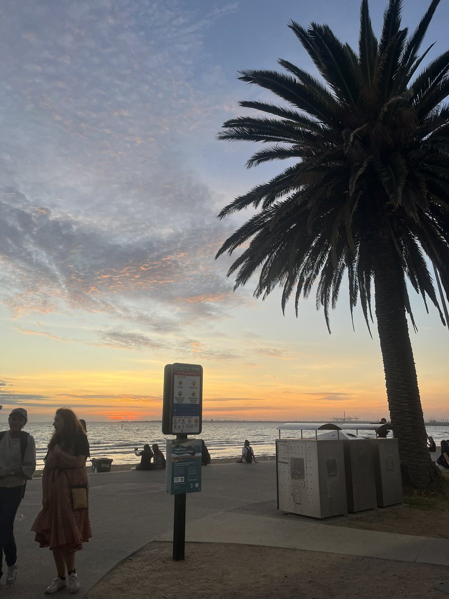 lm___ox3's tweet photo. 𝐦𝐞𝐥𝐛𝐨𝐮𝐫𝐧𝐞🇦🇺 https://t.co/GIq77OUISU