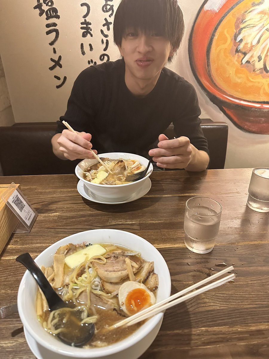 ninzinboi's tweet photo. @uyuchan_mute ラーメンうんま https://t.co/O2Uwdb1yRk