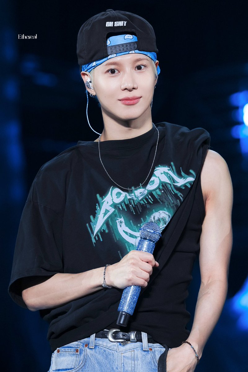 Ethereal_718's tweet photo. 260529 SHINee WORLD VIII 
[THE INVERT] 첫콘  Day1 
sound check

🧢🥹🫳🏻

#태민 #TAEMIN #テミン #泰民
#SHINee https://t.co/9LOQiJe6jT