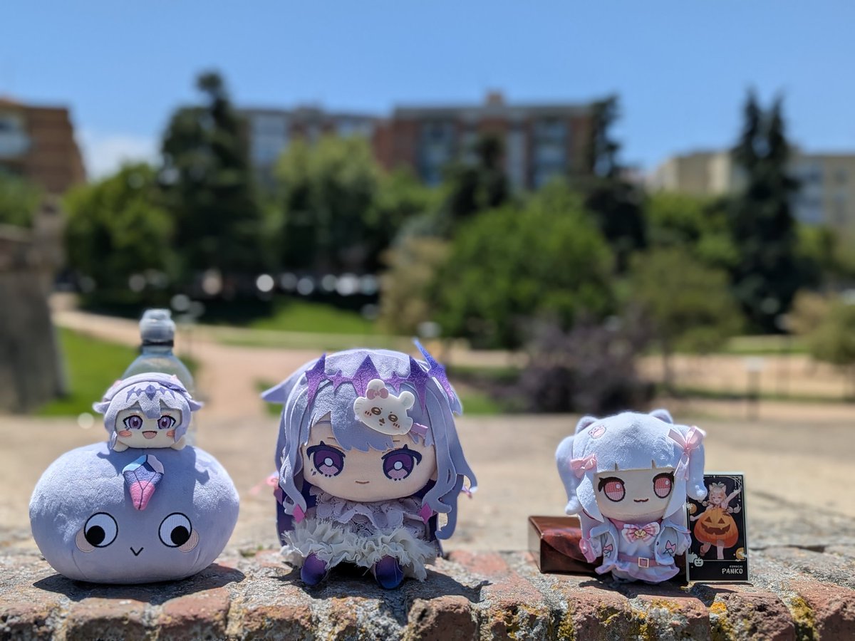 Edelectix's tweet photo. HELLOO~~~I went on a trip today, finally after a hard month, I'm going to share the pictures of my plushies, as always this is the second part with Pico-chan and Pabko as main characters, hope you like it.

#GramPico 
#komachipanko https://t.co/dSHT3eqrMY