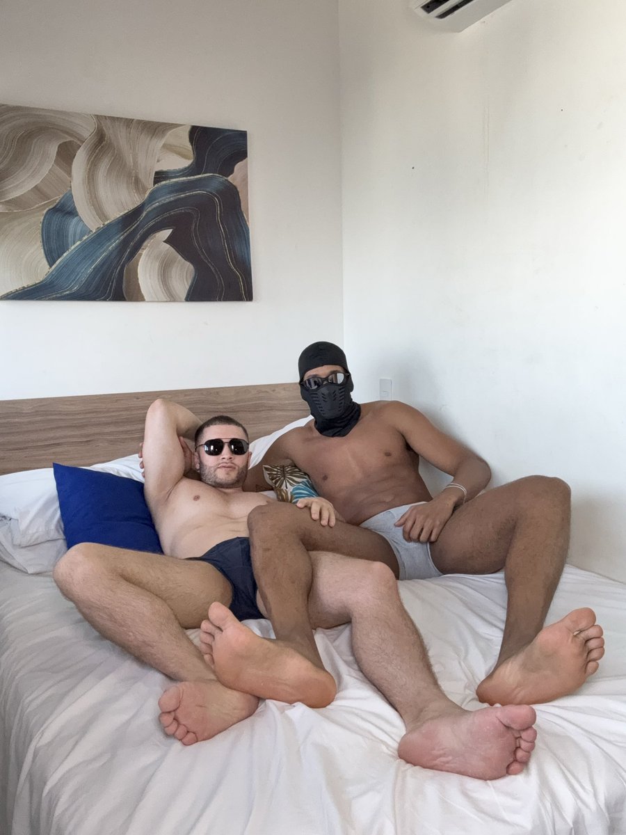 TheVictorFerraz's tweet photo. 🚨 Aviso importante 🚨

Em breve, lançamento nas plataformas! 🔥

Collab especial chegando para vocês. Fiquem ligados e aguardem… vem novidade por aí! 👣✨

#chudai https://t.co/rTyFsONFJd