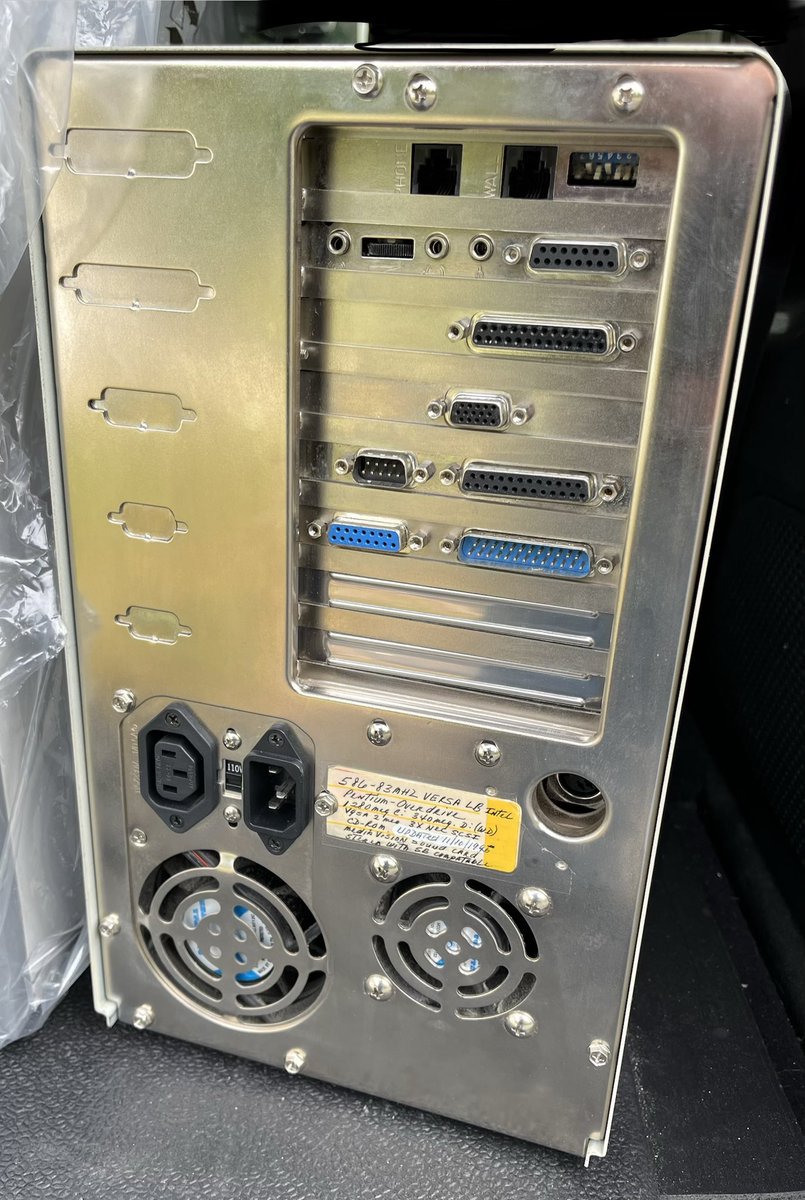 RetroFox8Bit's tweet photo. Hit the yard sales today and it was mostly nothing of interest, which happens, but one of the later sales had this interesting PC and PC case. Got both for $10. Noticed when taking these pics there’s a label on the one - Pentium Overdrive inside if correct. https://t.co/HWxJ6qaoDL