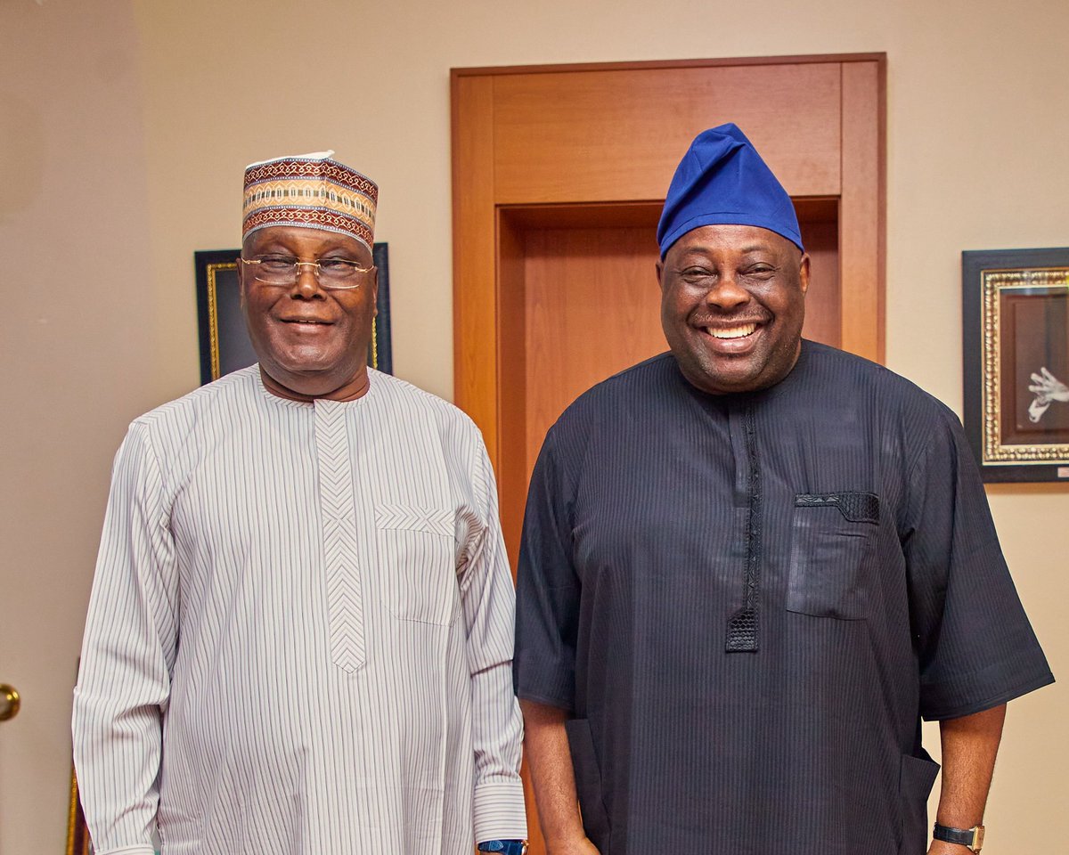 Pharmacio001's tweet photo. A new Nigeria is ATIKUlately Possible 🤝 https://t.co/H1I5abzzN1