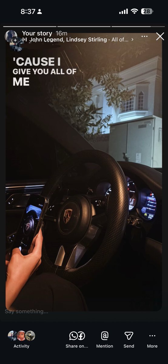 urrmemy's tweet photo. افضل يوم☹️ https://t.co/LpniJRaLem